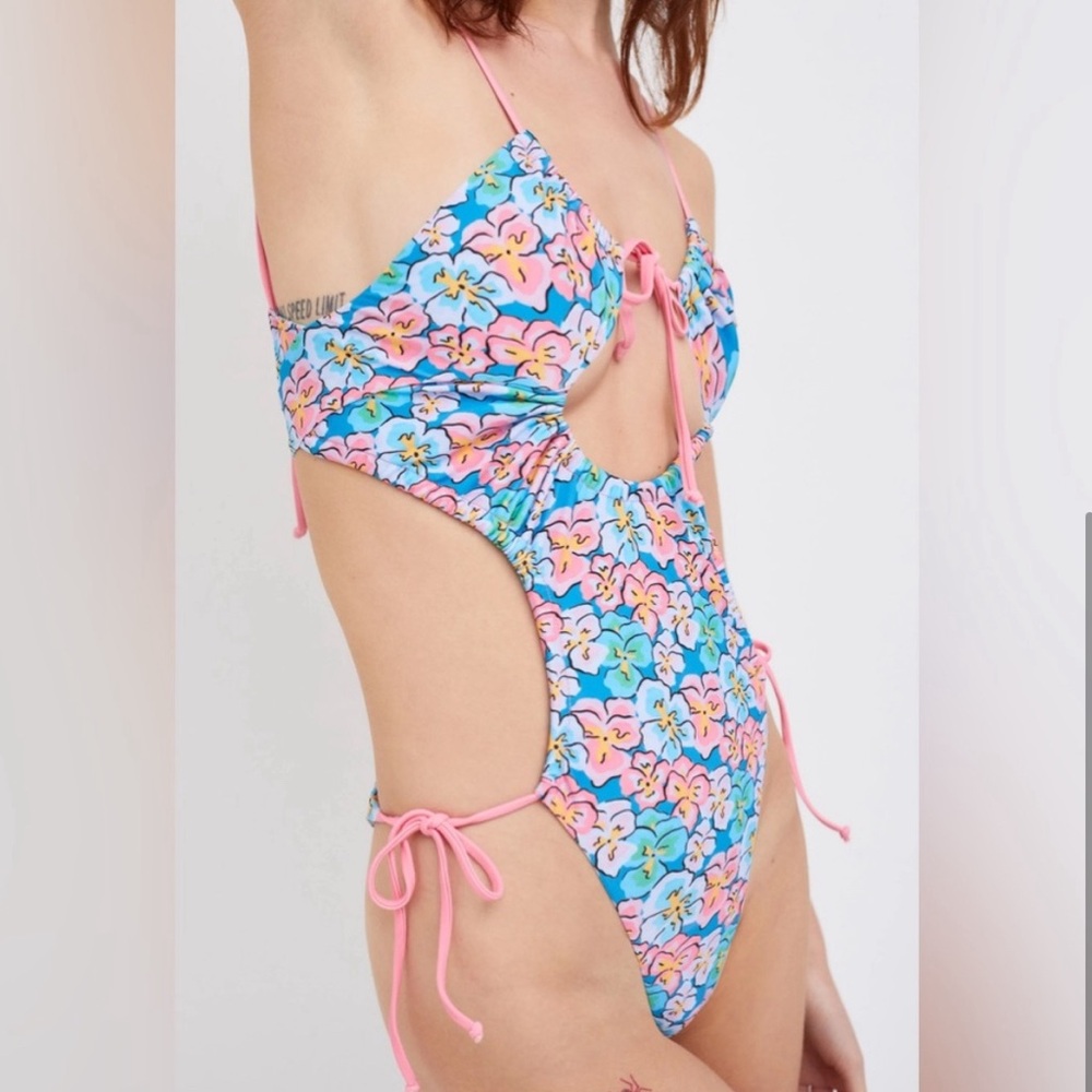 For Love And Lemons Swim - Picture 2 of 3